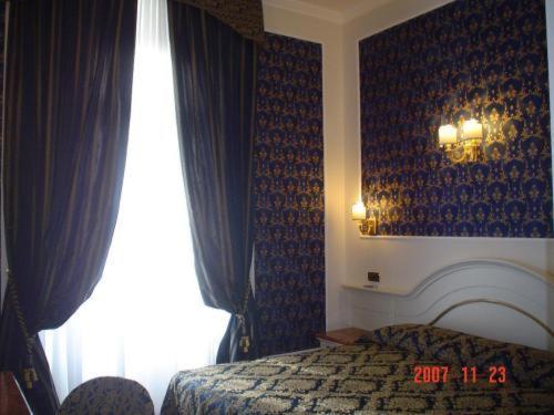 Hotel Dina Ρώμη Εξωτερικό φωτογραφία