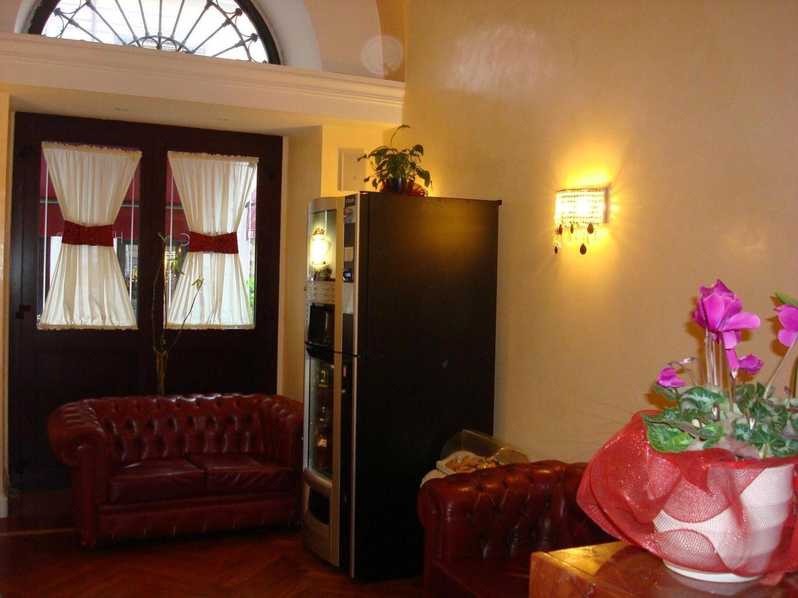 Hotel Dina Ρώμη Εξωτερικό φωτογραφία