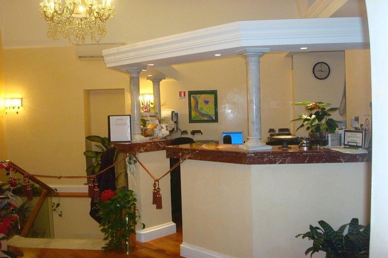 Hotel Dina Ρώμη Εξωτερικό φωτογραφία
