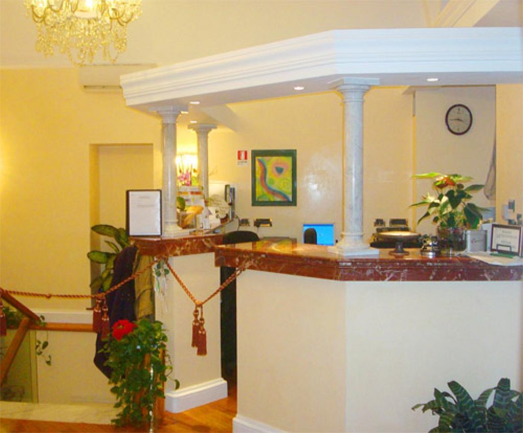 Hotel Dina Ρώμη Εξωτερικό φωτογραφία